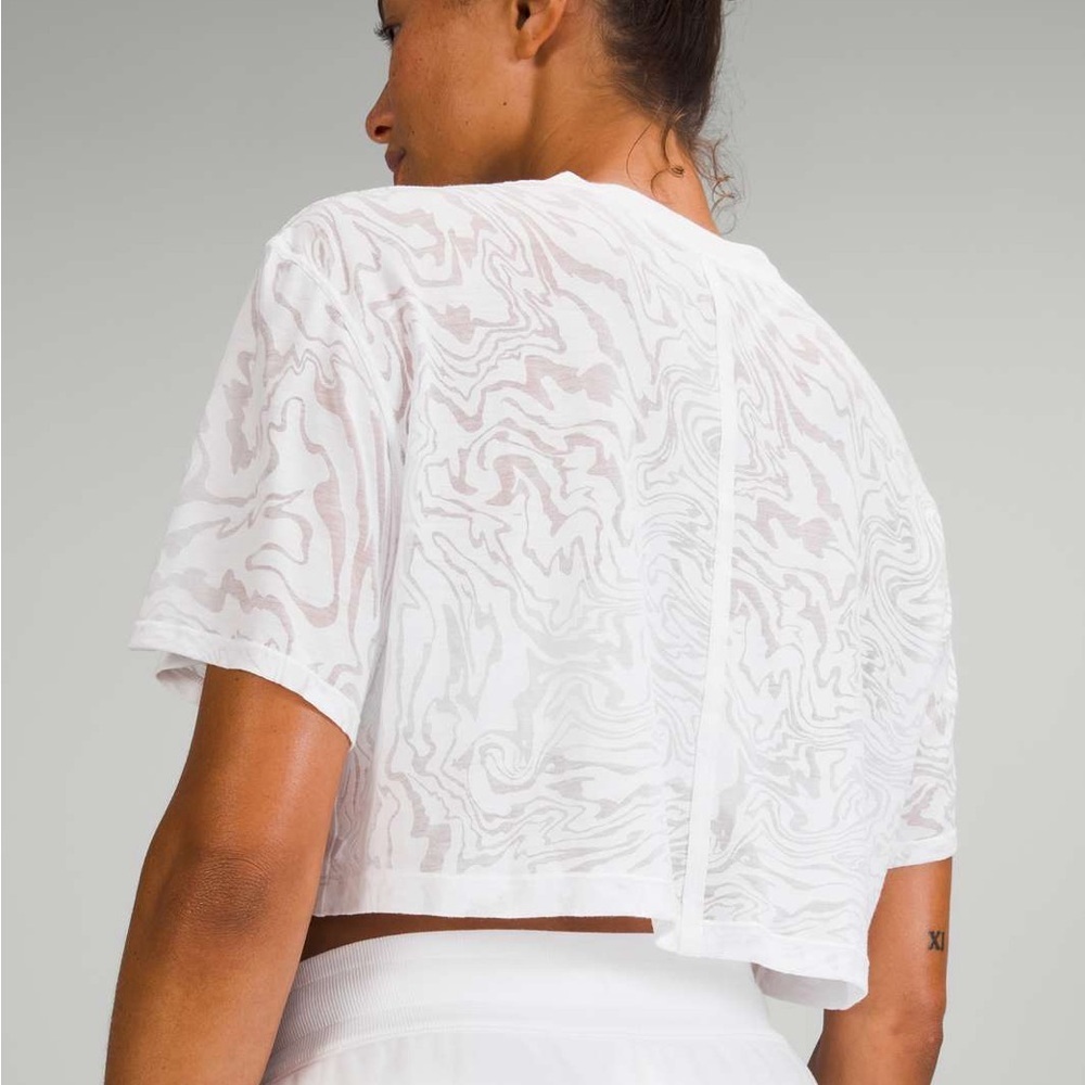 NWOT Lululemon All Yours Cropped T-Shirt *Veil - Picture 3 of 7